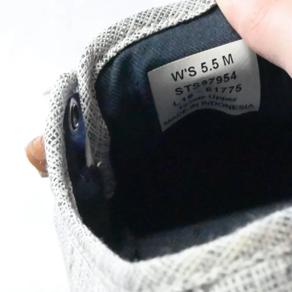 Sperry Top Sider STS97954. Size 5.5 M Gray Canvas‎ Slip-On Boat Shoes